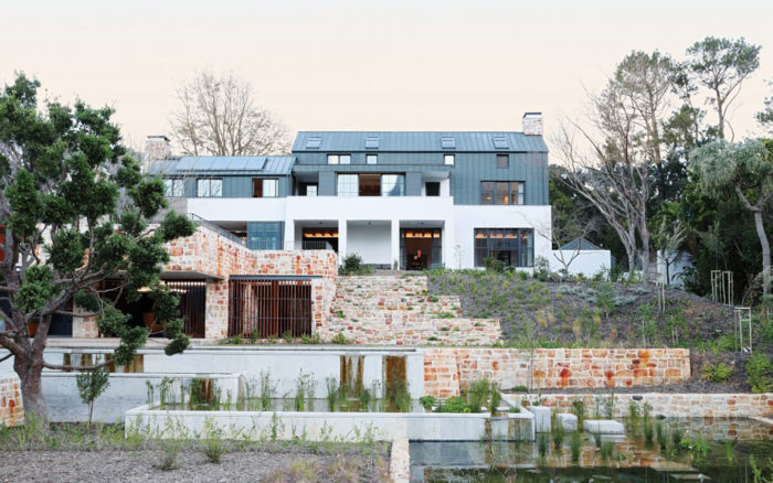 Contemporary Elegance in Architectural Mastery | SimpleTech